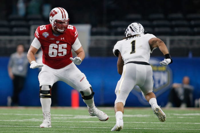 Denver Broncos: Ryan Ramczyk, OT, Wisconsin