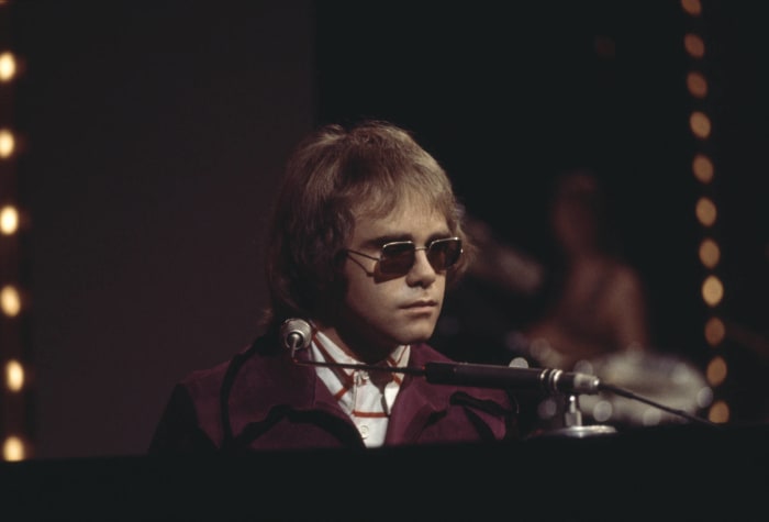 1974: "Greatest Hits"