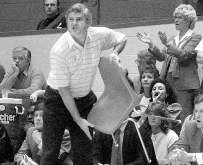 1985: Bobby Knight throws a chair