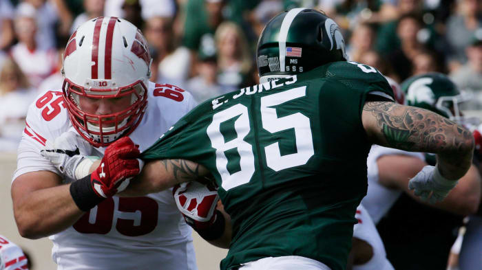 Seattle Seahawks: Ryan Ramczyk, OT, Wisconsin