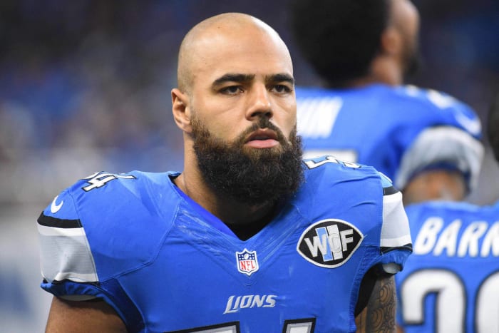 DeAndre Levy, OLB