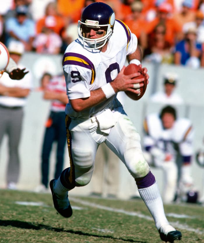 24 points: Vikings over 49ers, Dec. 4, 1977