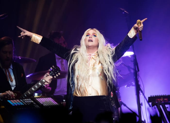 Kesha: "Rainbow" and "Praying"