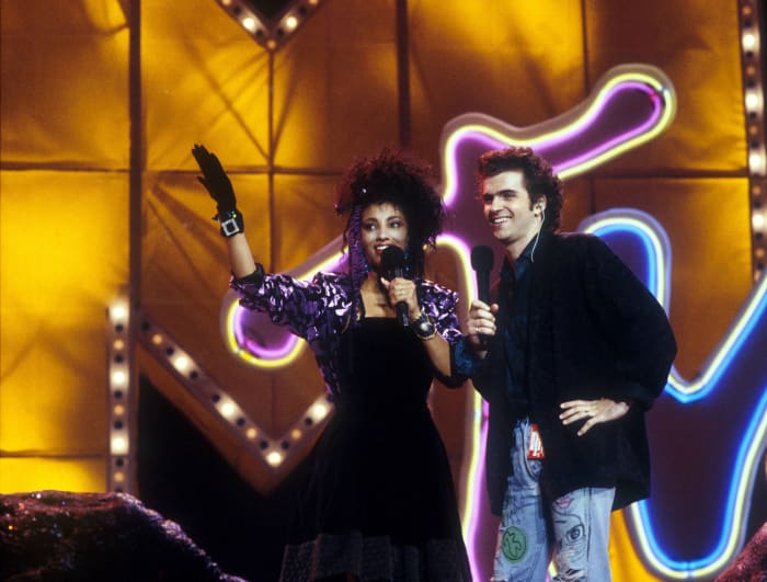 MTV VJs (1986, 1987)