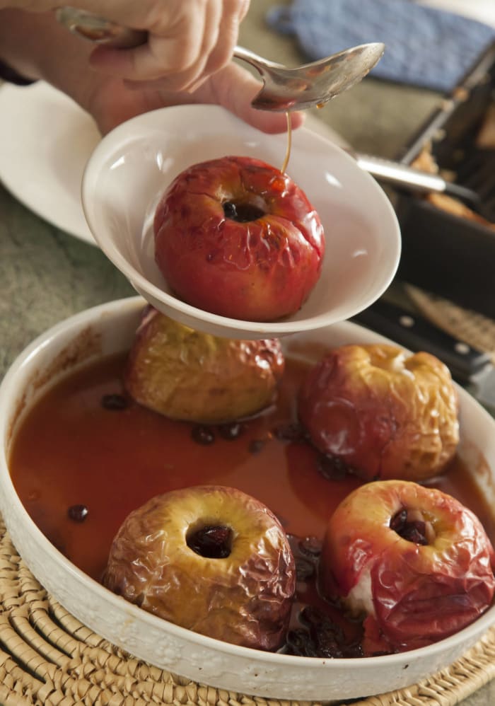 Baked apples