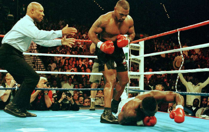 Bruce Seldon vs. Mike Tyson