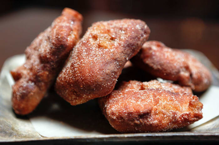 Apple fritters