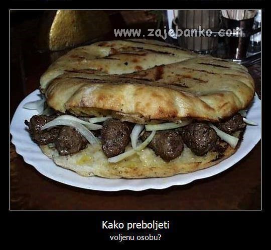 ćevapi s lukom