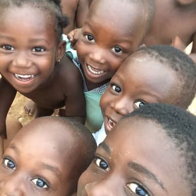 Défi solidaire bleu estival