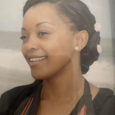 Estelle Leonard