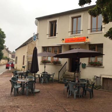 "Au Petit Bistrot" à Sermizelles