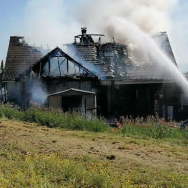 Pour cycy et adri (victimes d’un incendie)