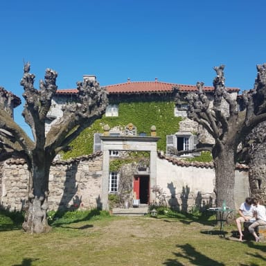 Restauration de la tour du château d'Albuzy