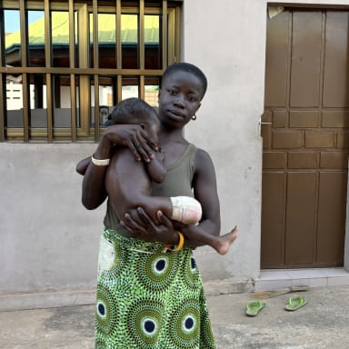Un aide pour les soins de Dodo