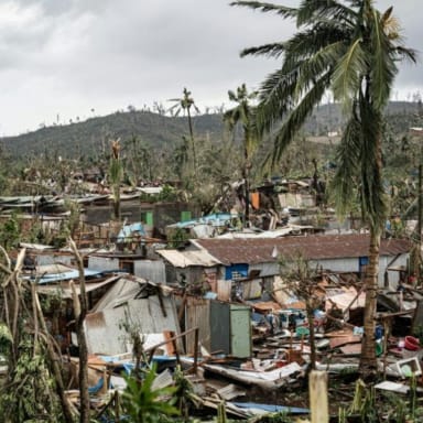 Aider Fatima et les autres mahorais après le cyclone Chido qui a frappé Mayotte