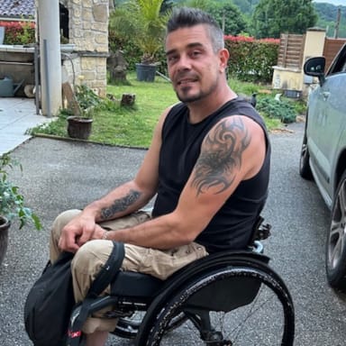 Il m'a appris à marcher.. je veux l'aider à remarcher