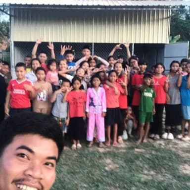 Un avenir meilleur pour le Cambodge par la création d’une classe d’anglais 🇰🇭