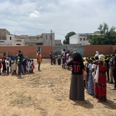 Un sourire, un avenir : aidons les enfants talibé