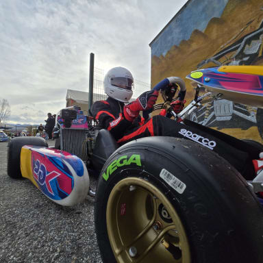 Une saison en karting pour un jeune pilote ambitieux