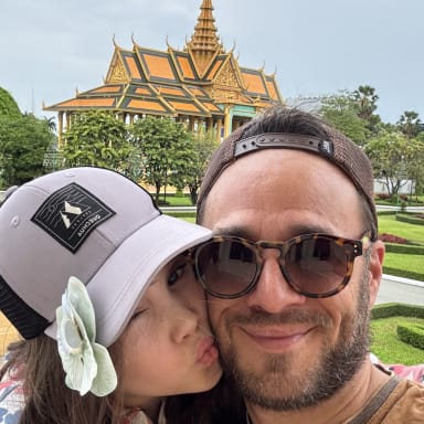 Retour en France pour Mila et Thibault