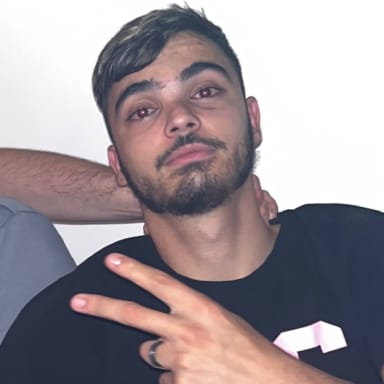 Une tombe pour notre cher ami