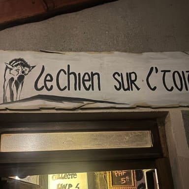 Un Toît pour le Chien