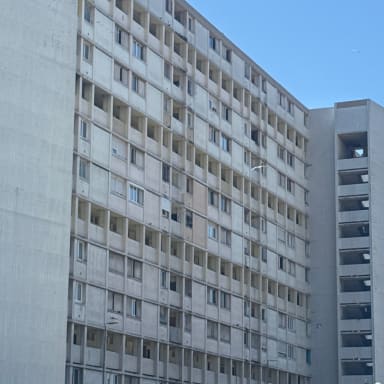 Drame pontcarral, Aide pour le reste de la famille