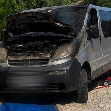 Sa voiture a brûlé : aidons ma sœur à retrouver sa mobilité