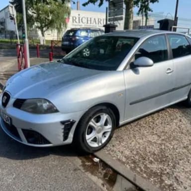 Première voiture