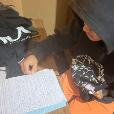 Soutenez moi pour mes études à l’université 🙏
