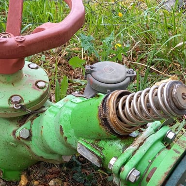 Aide à la restauration du réseau irrigation pour les paysans et la défense incen