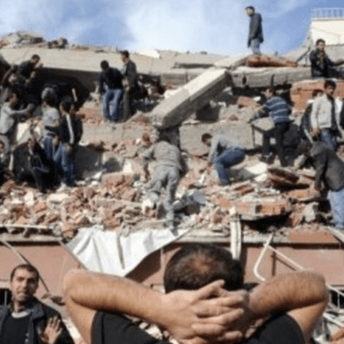 Soutenez Amizmiz : Une Main Tendue pour Reconstruire Notre Village