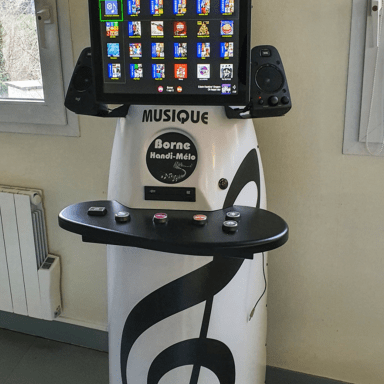 Borne Mélo pour les résidents de l'EHPAD de GRACAY