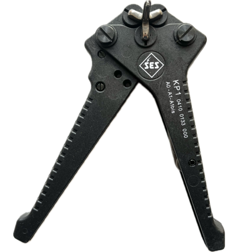 PINCE A MANCHONNER KP1/A0-A1 20.10.11 img