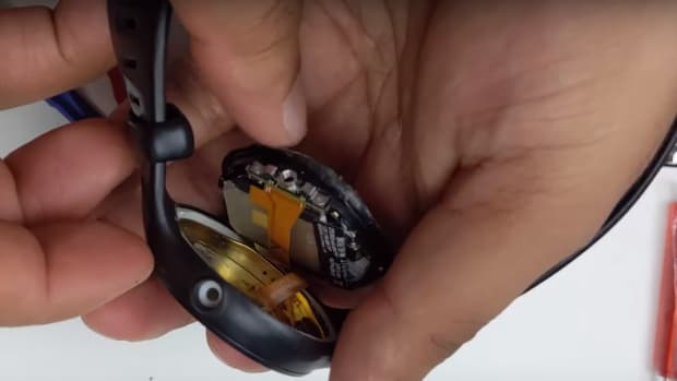 Moto 360 Sport Battery Enclosure