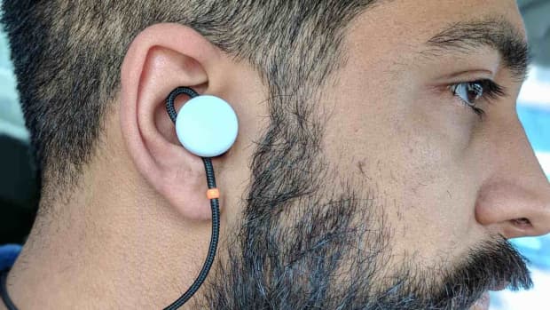 Pixel Buds in Ear