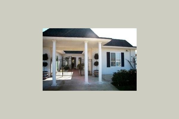 COLUMNS CARE HOME 26860