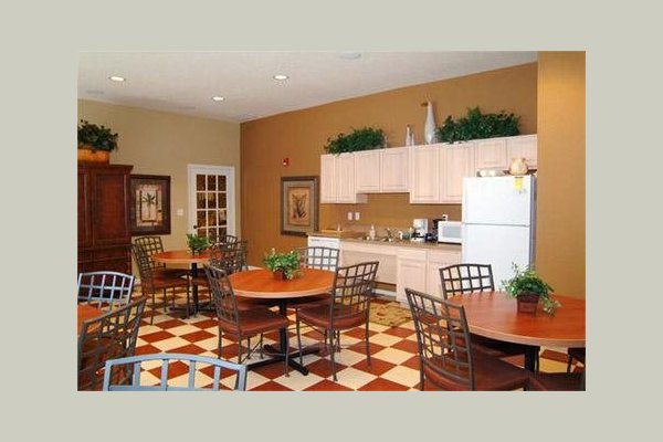 Jamestown Woods 54013