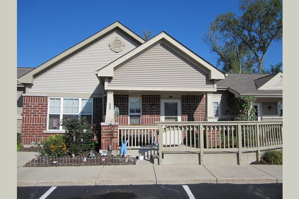 Woodstock Senior Lane 46528