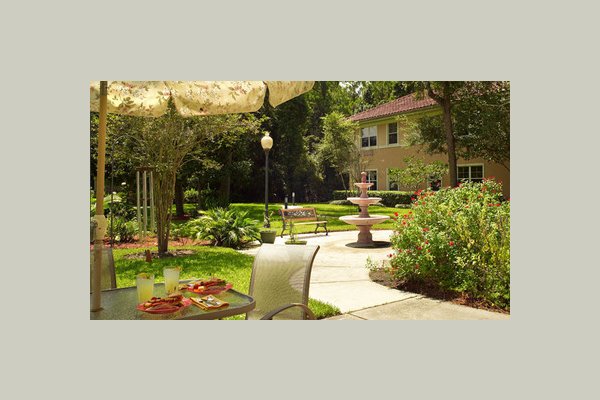 Ashford Court ashford-court-patio
