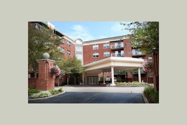 Seasons Courtyard Seasons_entrance 2011