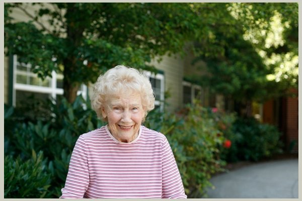 Prestige Senior Living Riverwood IDV%203233