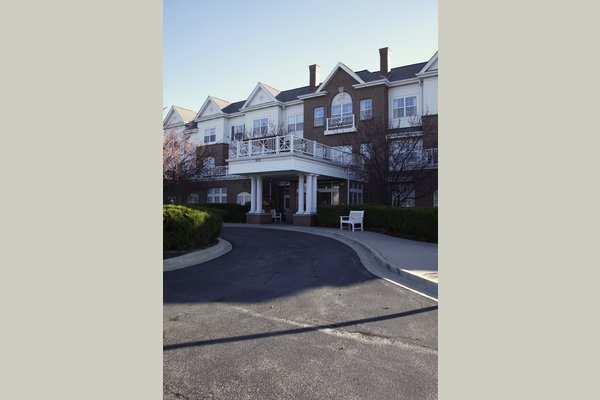 Brighton Gardens of St. Charles 62019BrightonGardensofStCharlesStCharlesILEntry