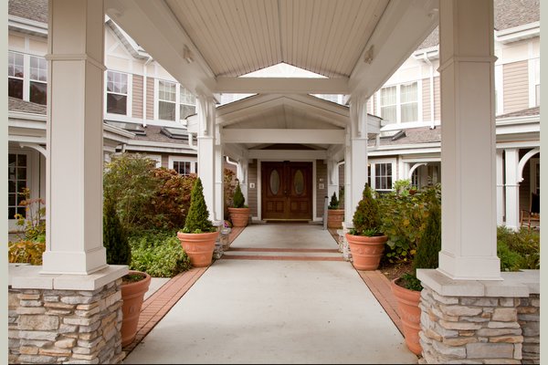 Sunrise of North Lynbrook 63163_SunriseofNorthLynbrook_Lynbrook_NY_Entry