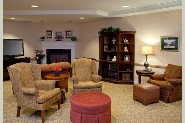Sunrise of North Lynbrook 63163_SunriseofNorthLynbrook_Lynbrook_NY_Sitting