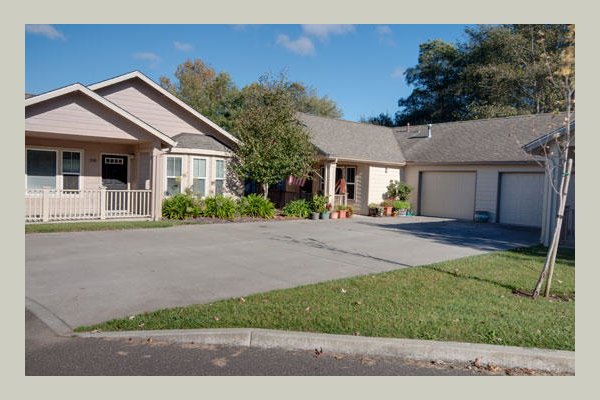 Emeritus at Sequoia Springs 4SNQCV_still_gctt3