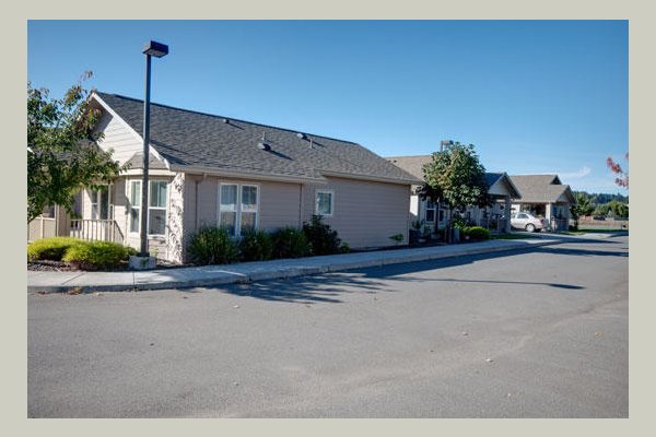 Emeritus at Sequoia Springs 4SNQCV_still_gctt6