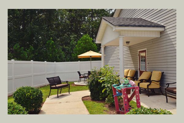 Memory Care Courtyard