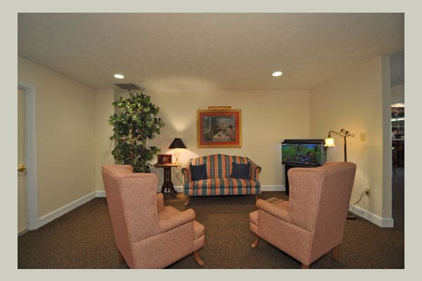 Stone Mountain Estates URZ4SU_still_3coar
