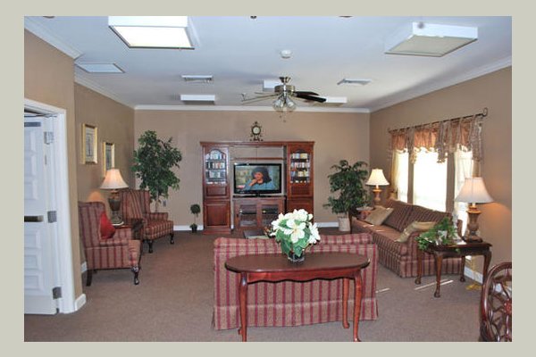 Southwest Home Health Care Of Dallas LLC MTY9EB_still_s1